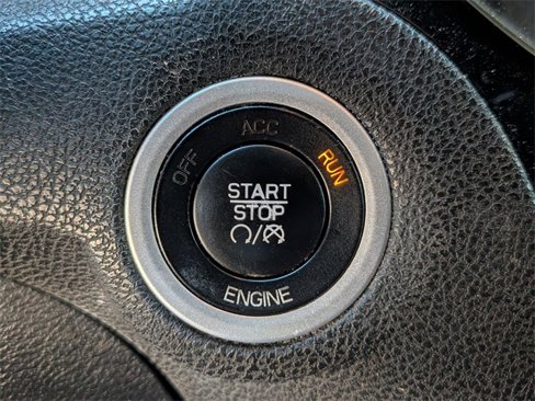 Used 2016 Chrysler 300 S image 22