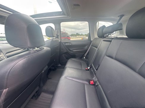 Used 2017 Subaru Forester 2.5i Limited image 16
