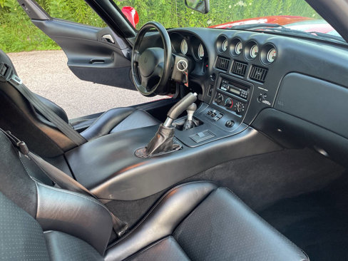Used 2000 Dodge Viper GTS image 16