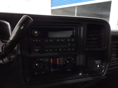 Used 2004 GMC Sierra 1500 SLE w/ Light Duty Power Package image 26