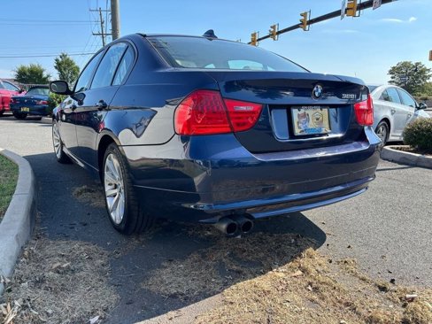 Used 2011 BMW 328i xDrive Sedan image 4
