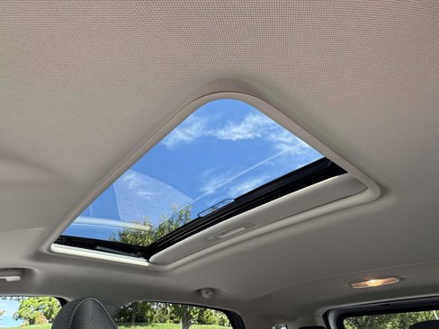 Certified 2022 Ford EcoSport SE w/ SE Convenience Package image 27