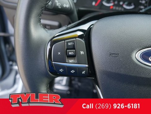 Used 2022 Ford Escape SE w/ Cold Weather Package image 27