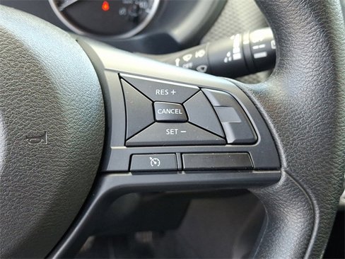Used 2024 Nissan Kicks S image 22