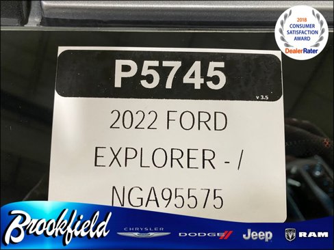 Used 2022 Ford Explorer Limited w/ Equipment Group 301A image 34