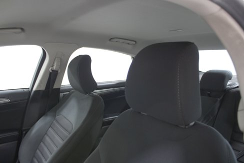 Used 2019 Ford Fusion SE image 5