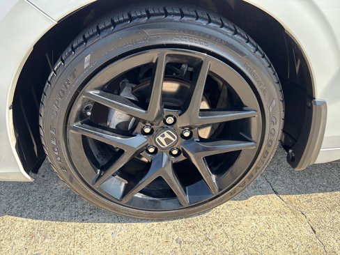 Used 2022 Honda Civic Sport image 12