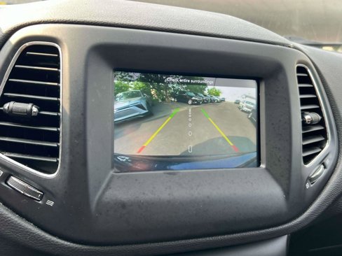 Used 2021 Jeep Compass Latitude image 26