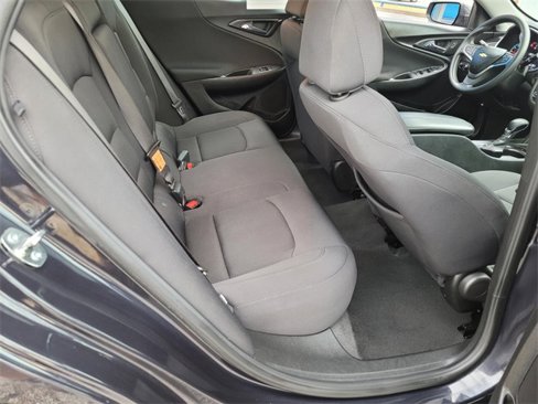 Used 2023 Chevrolet Malibu LT image 11