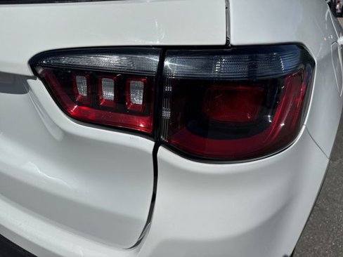 Certified 2022 Jeep Compass Altitude w/ Sun and Sound Group image 34