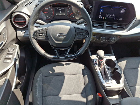 Certified 2025 Chevrolet Trax RS w/ Driver Confidence Package image 11