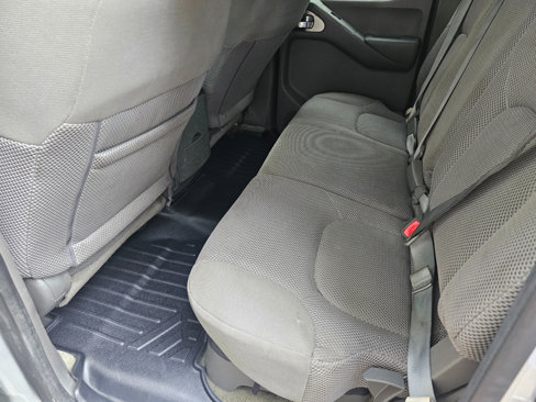Used 2016 Nissan Frontier SV image 22