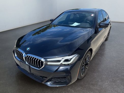 Used 2023 BMW 540i xDrive w/ M Sport Package image 10