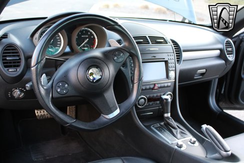 Used 2010 Mercedes-Benz SLK 55 AMG image 22