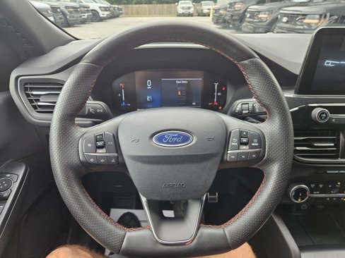 Used 2024 Ford Escape ST-Line image 24