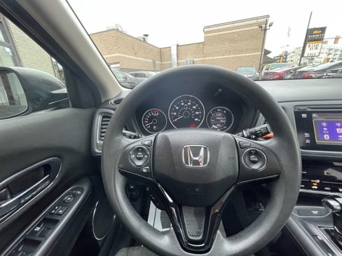 Used 2016 Honda HR-V EX image 12