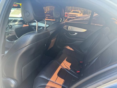 Used 2018 Mercedes-Benz C 300 4MATIC Sedan image 11