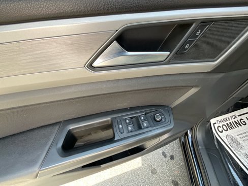 Used 2018 Volkswagen Atlas S image 40