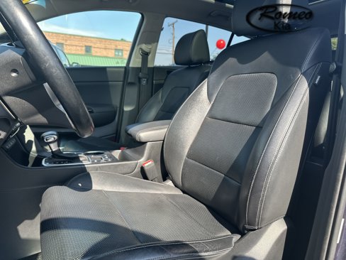 Used 2021 Kia Sportage EX w/ EX Technology Package image 26