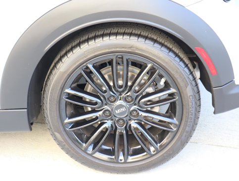 Used 2023 MINI Cooper S w/ Premium Package image 7