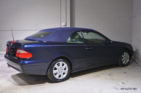 Used 2002 Mercedes-Benz CLK 320 Cabriolet image 16
