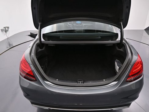 Used 2019 Mercedes-Benz C 300 4MATIC Sedan image 23