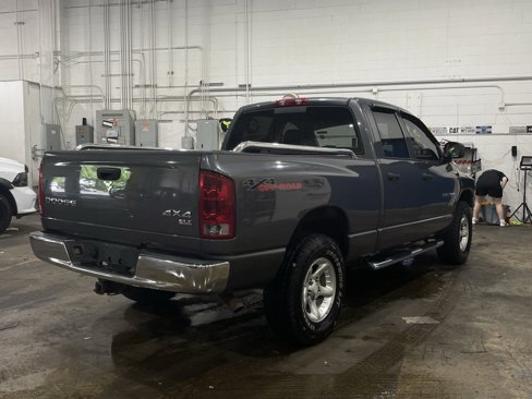 Used 2003 Dodge Ram 1500 Truck SLT image 2