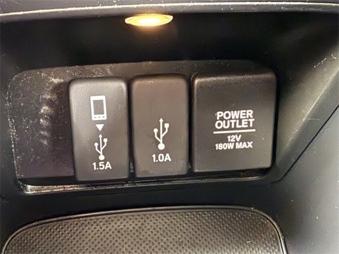 Used 2019 Honda CR-V Touring image 32
