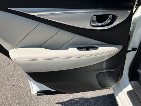 Certified 2022 INFINITI Q50 Luxe w/ Cargo Package image 30