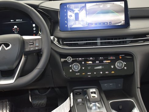 New 2026 INFINITI QX60 Luxe w/ Family Package image 14