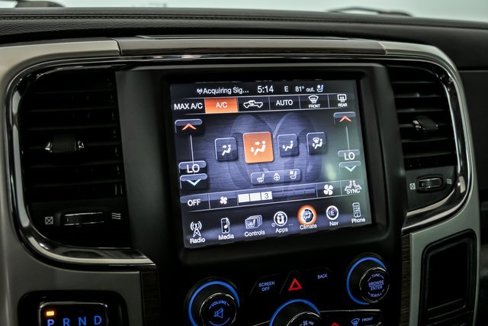 Used 2014 RAM 1500 Laramie w/ Convenience Group image 20