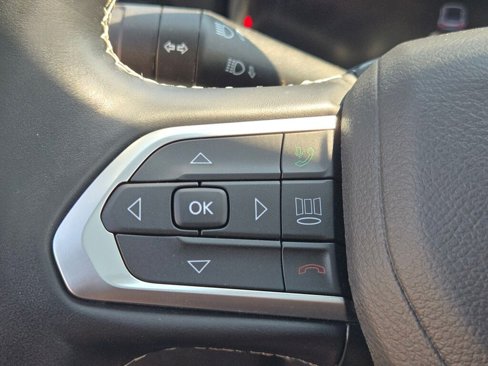 Certified 2022 Jeep Compass High Altitude image 28
