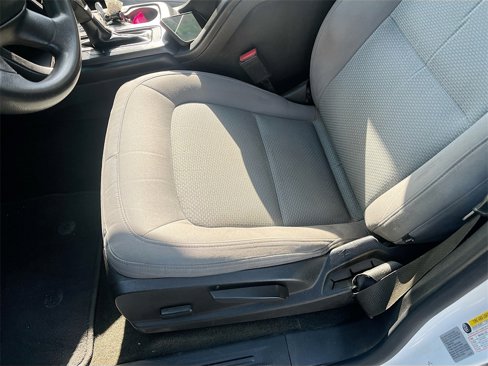 Used 2016 Chevrolet Colorado W/T image 18