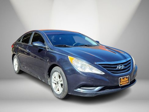 Used 2013 Hyundai Sonata GLS image 1