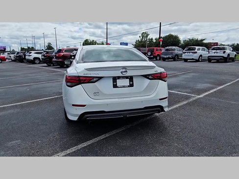 Used 2020 Nissan Sentra SR w/ Electronics Package image 30