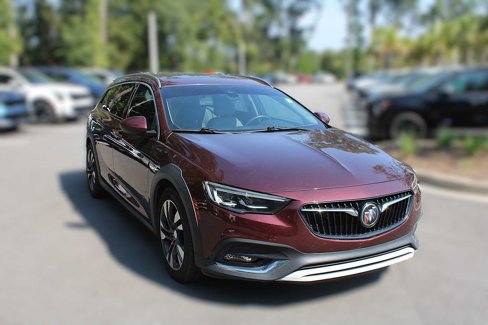 Used 2018 Buick Regal Essence w/ Driver Confidence Package #1 image 16