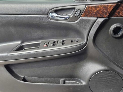 Used 2016 Chevrolet Impala Limited LS image 20
