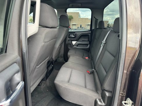 Used 2018 Chevrolet Silverado 1500 LT w/ Trailering Package image 16
