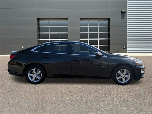 Used 2023 Chevrolet Malibu LS image 8