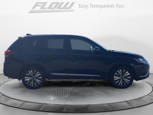 Used 2019 Mitsubishi Outlander SE image 9