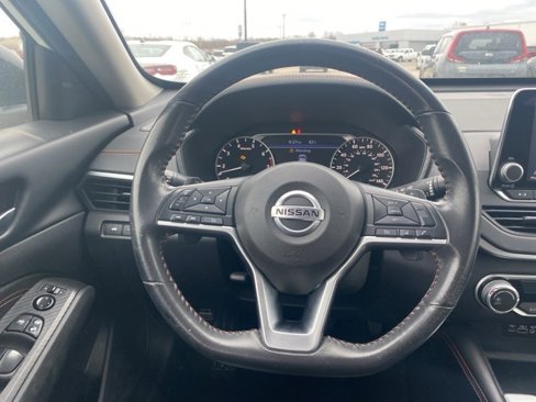 Used 2022 Nissan Altima 2.5 SR image 15