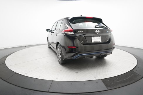 Used 2020 Nissan Leaf SV w/ SV Technology Package image 30