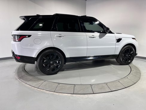 Used 2020 Land Rover Range Rover Sport HSE image 8