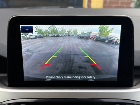 Used 2020 Ford Escape SE image 31