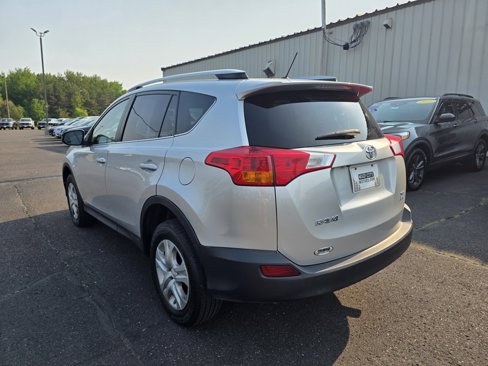 Used 2015 Toyota RAV4 LE image 26