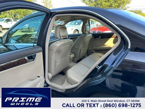 Used 2012 Mercedes-Benz C 300 Sport image 10