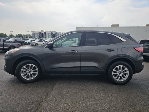Used 2020 Ford Escape SE image 20