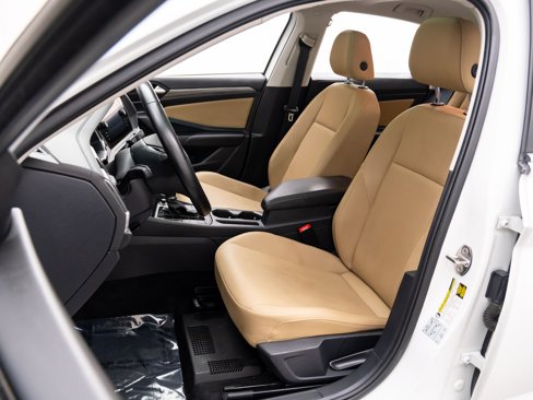 Used 2019 Volkswagen Jetta SEL image 14