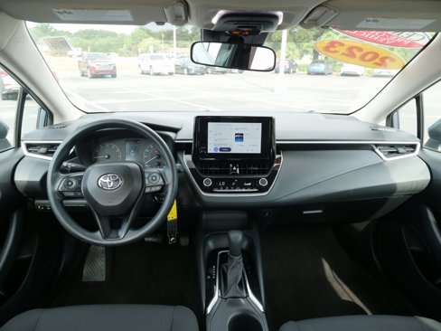 Used 2023 Toyota Corolla LE image 15