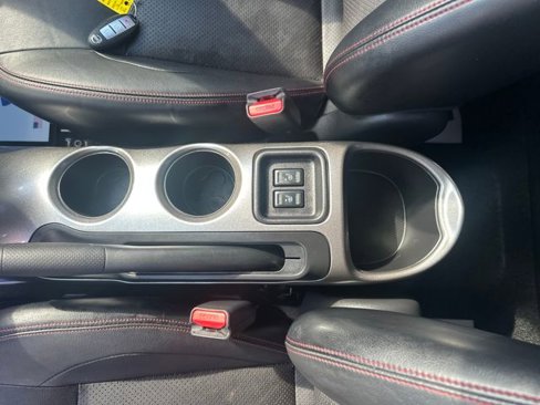 Used 2014 Nissan Juke SL image 25